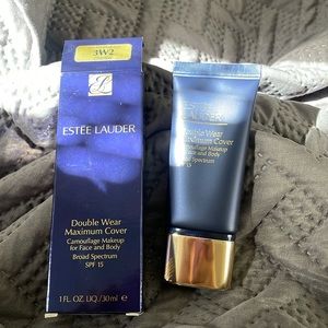 Estee Lauder Double wear maximum cover Cashew